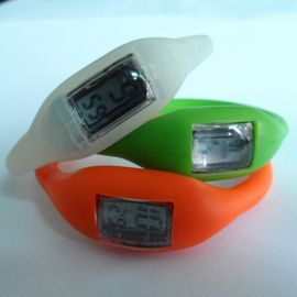 Μαύρος αθλητισμός Wristwatch ζωνών ρολογιών Wristband σιλικόνης για τη στρατοπέδευση/την πεζοπορία