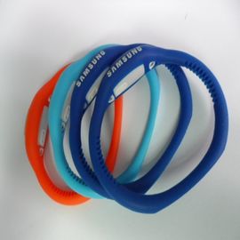 Άσπρο/μπλε ρολόι Wristband σιλικόνης, αθλητικός χαλαζίας Wristwatch με το διευθετήσιμο χρονικό εξόγκωμα