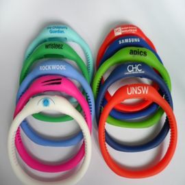 Υγιής χαλαζίας Wristwatch ανιόντων ρολογιών Wristband σιλικόνης για την ηλεκτρική ισορροπία σώματος `s
