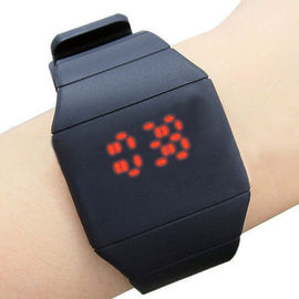 Ρολόι Wristband σιλικόνης επίδειξης αφής, ψηφιακά κόκκινα οδηγημένα αθλητικά ρολόγια οθόνης