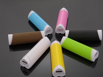Φορητή τράπεζα δύναμης κραγιόν USB μορφής καρδιών για Iphone/Ipod, ζωηρόχρωμα