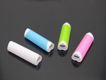 Φορητή τράπεζα δύναμης κραγιόν USB μορφής καρδιών για Iphone/Ipod, ζωηρόχρωμα