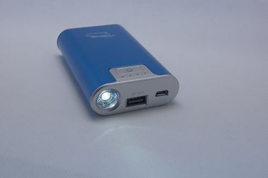 Φορητή τράπεζα 6600mAh δύναμης μετάλλων USB ψηφιακών κάμερα με το φανό των οδηγήσεων