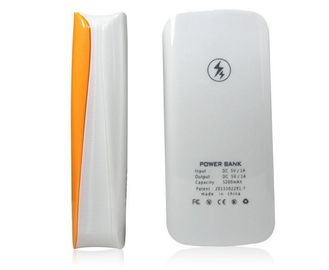 Επαγγελματική τράπεζα δύναμης ταξιδιού 4400mAh USB φορητή για το τηλέφωνο κυττάρων, Ipad