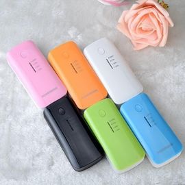 Επαγγελματική τράπεζα δύναμης ταξιδιού 4400mAh USB φορητή για το τηλέφωνο κυττάρων, Ipad