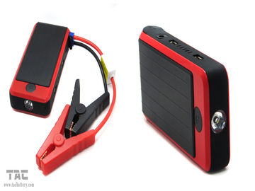 Διπλός εκκινητής 12000mah άλματος αυτοκινήτων τραπεζών δύναμης USB φορητός στο κόκκινο