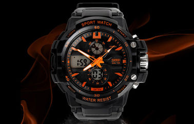 Διπλή διαφορά ώρας αναλογικό-ψηφιακό Wristwatch ατόμων cOem με τον ωριαίο κτύπο