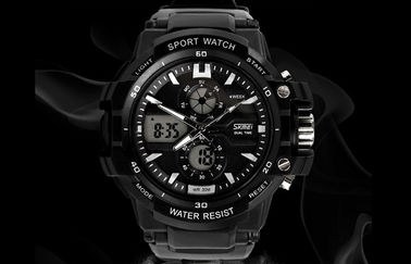 Διπλή διαφορά ώρας αναλογικό-ψηφιακό Wristwatch ατόμων cOem με τον ωριαίο κτύπο