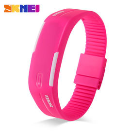 Ψηφιακό Wristwatch πολλών χρήσεων φωτεινό Backlight των για άνδρες και για γυναίκες μοντέρνων λεπτών οδηγήσεων