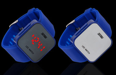 Wristwatch των ρόδινων ψηφιακών ρολογιών Wommens ABS οδηγήσεων υπόθεσης 1 νερό του ATM ανθεκτικό