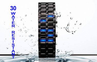 Ψηφιακό Wristwatch των ανθεκτικών οδηγήσεων νερού, ρολόι Σαμουράι σιδήρου ατόμων