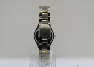 Κλασικό ανθεκτικό αναλογικό ρολόι νερού Wristwatch μετάλλων για την κυρία