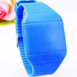 Ρολόι Wristband αθλητικής σιλικόνης αφής των ψηφιακών οδηγήσεων αδιάβροχο για τα παιδιά