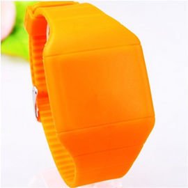 Ρολόι Wristband αθλητικής σιλικόνης αφής των ψηφιακών οδηγήσεων αδιάβροχο για τα παιδιά
