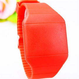 Κίτρινη οθόνη αφής των ψηφιακών οδηγήσεων Wristband αθλητικής σιλικόνης των ανδρών/των γυναικών