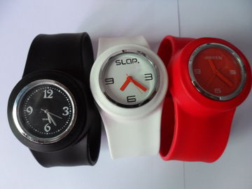 Εύκαμπτο ρολόι Wristband σιλικόνης παιδιών, ελαφρύ ρολόι ραπισμάτων
